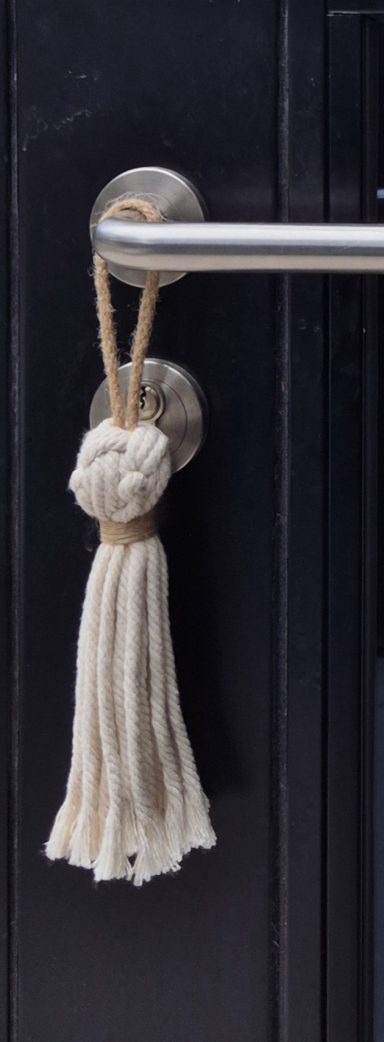 door hanging tassel with scent